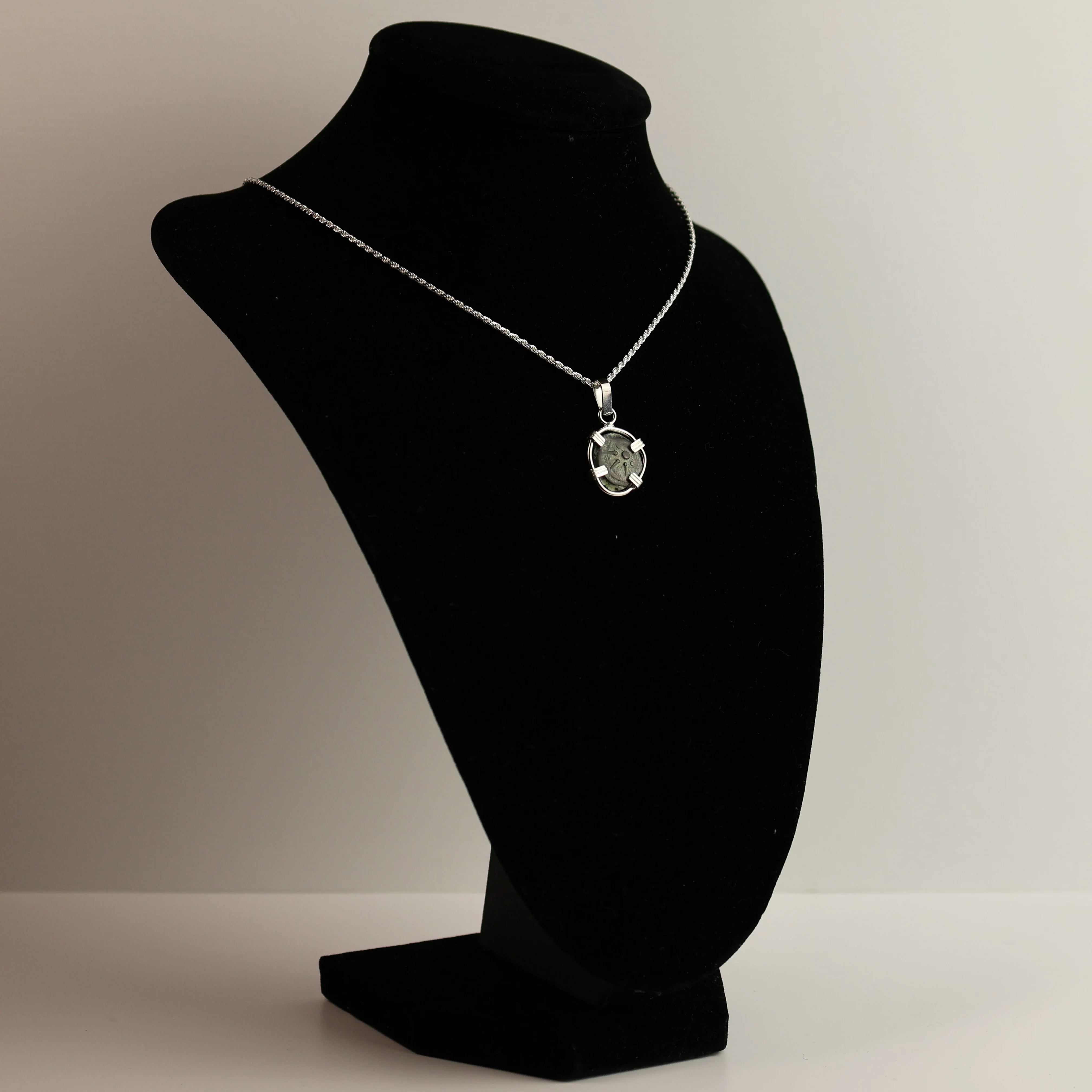 Biblical Widow's Mite Coin Pendant - Image 4