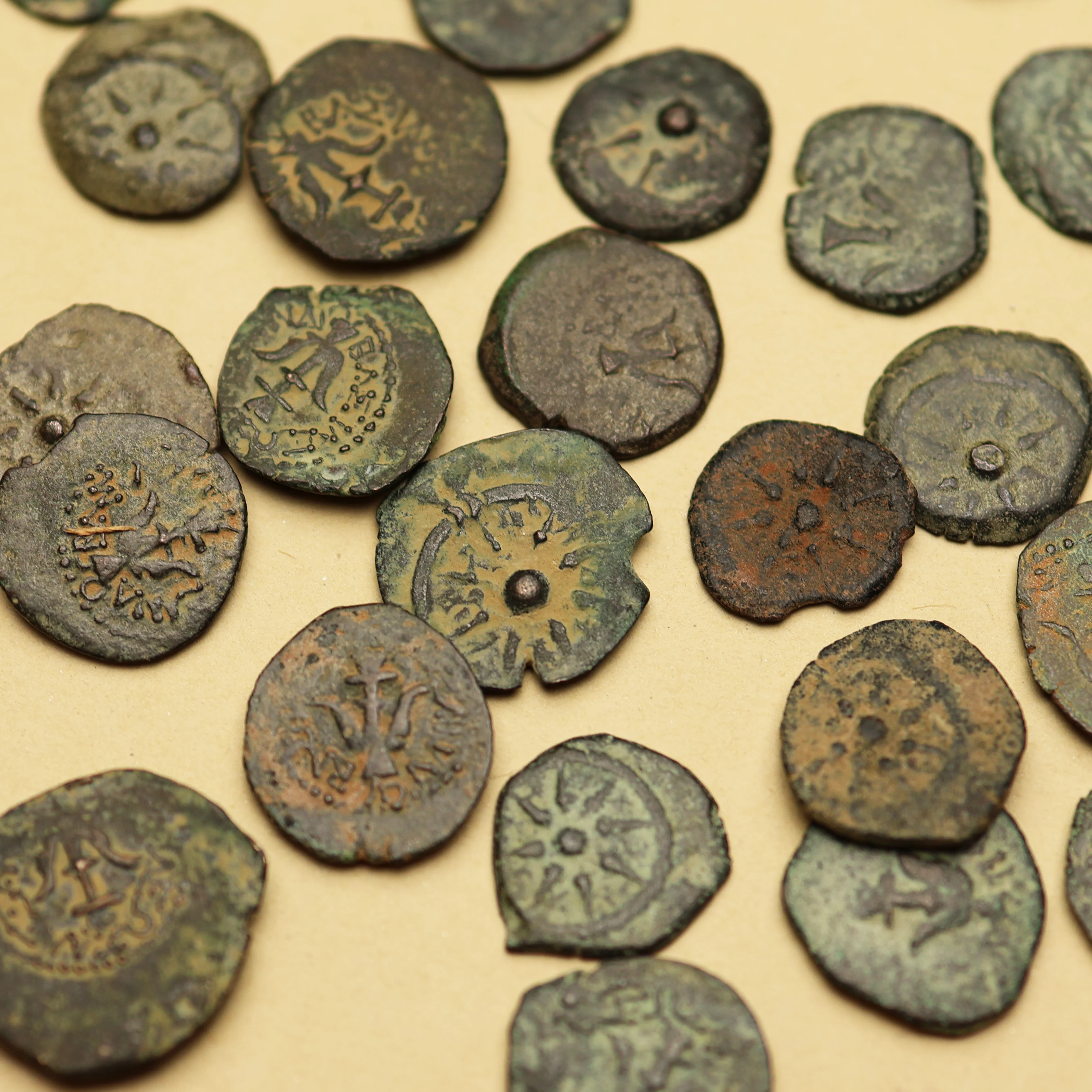 Biblical Judea Bronze Coin | Widow's Mite - Image 3