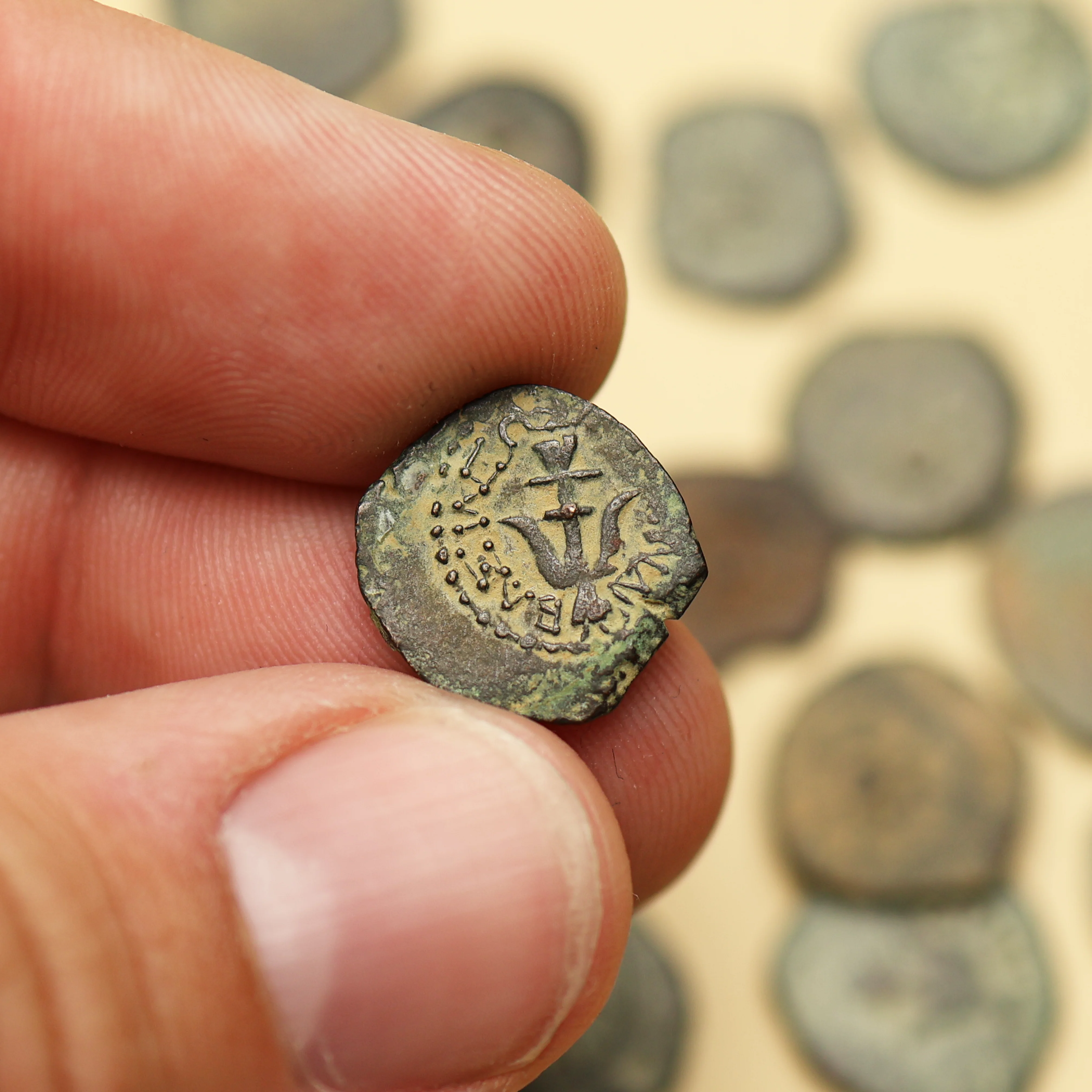 Biblical Judea Bronze Coin | Widow's Mite - Image 4