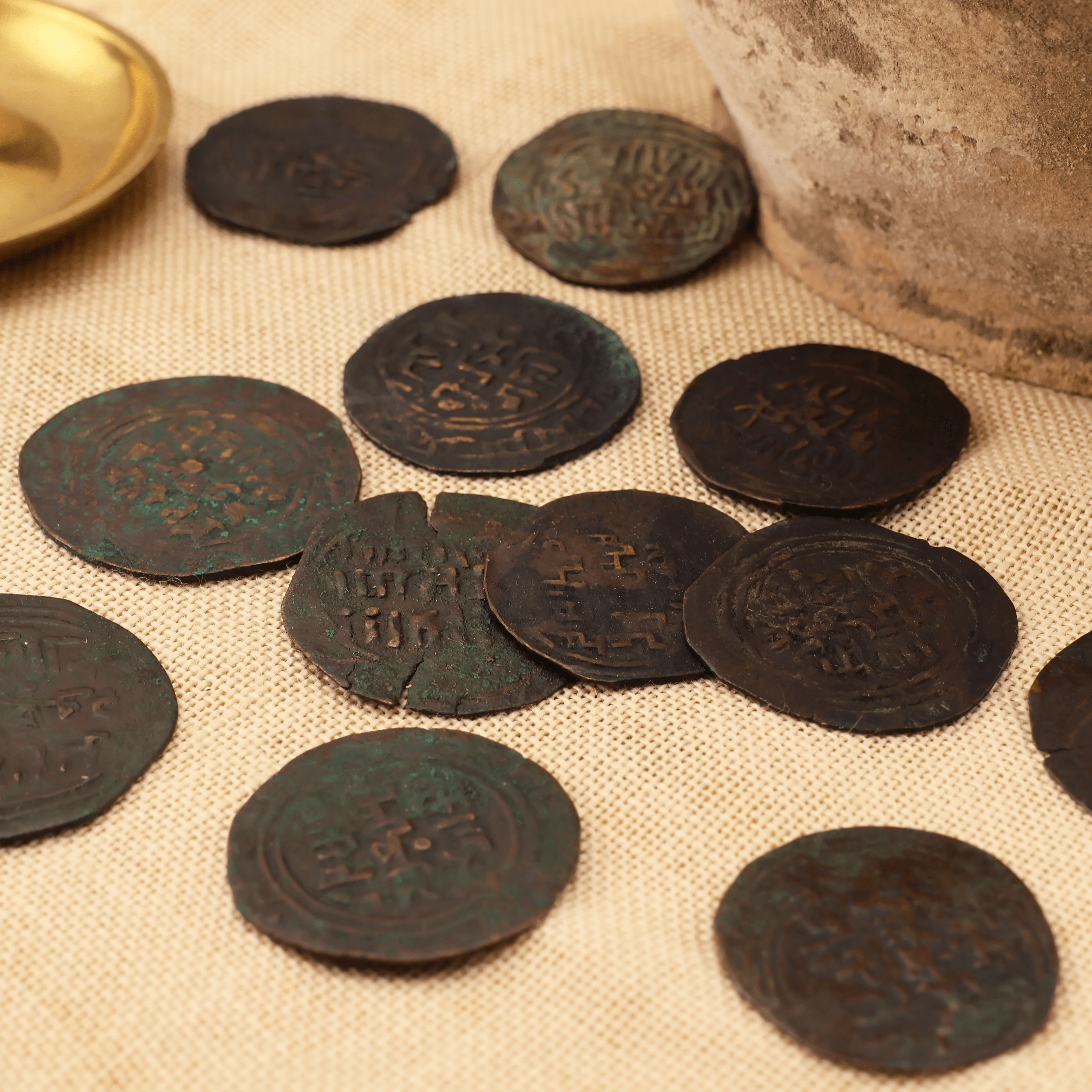 Great Mongols | Copper Dirham - Image 3