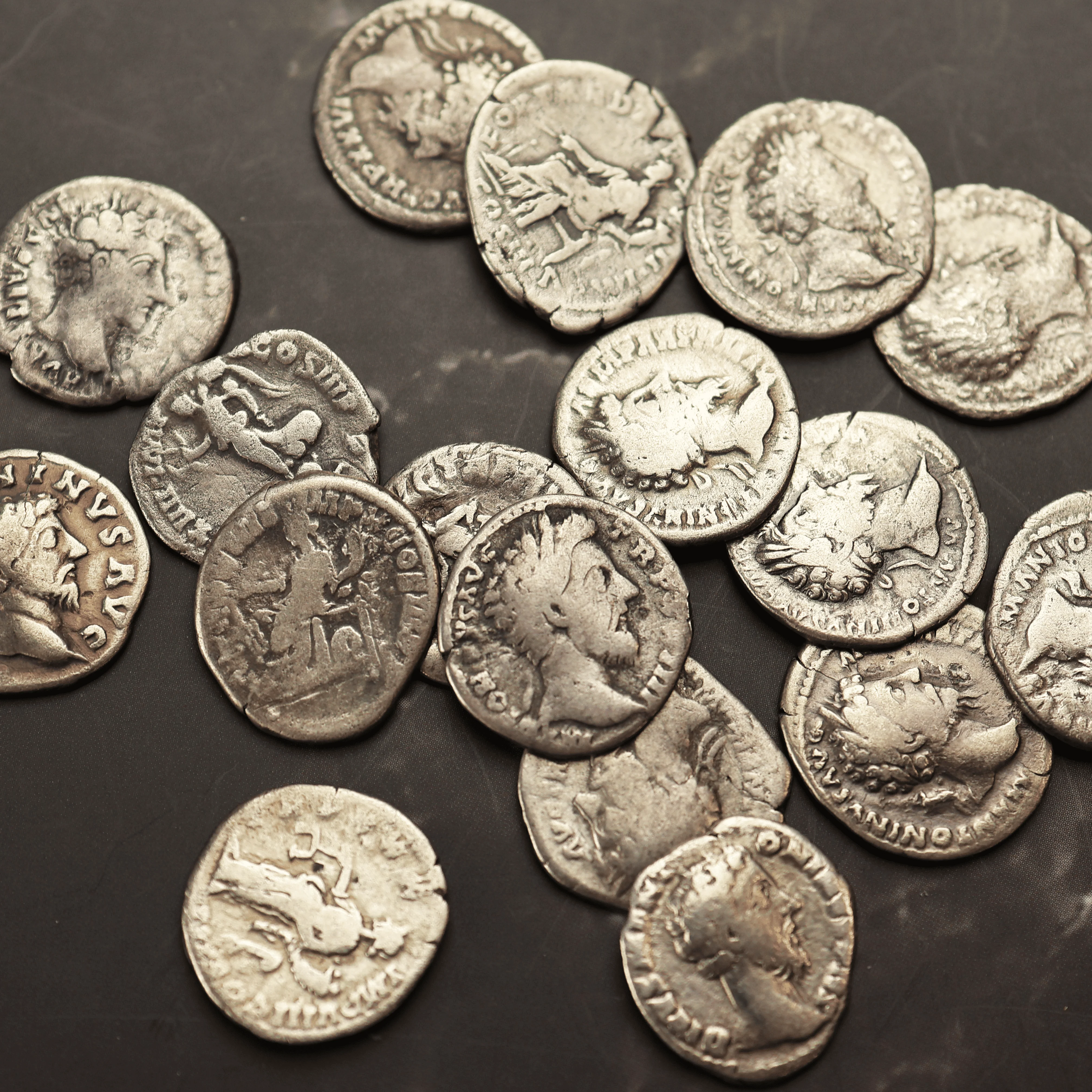 Marcus Aurelius | Silver Denarius - Image 3