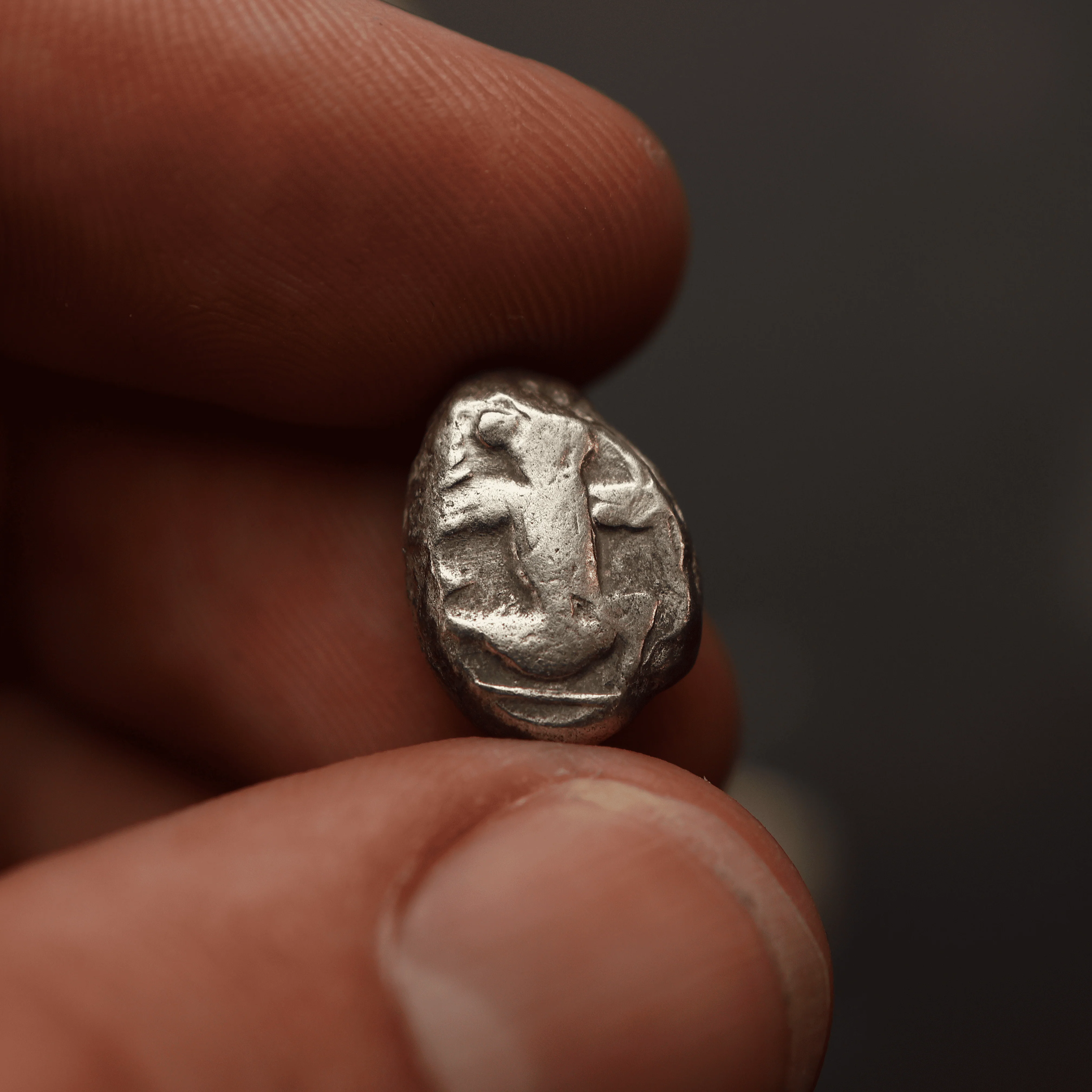 Persian Coin | Silver Siglos - Image 5