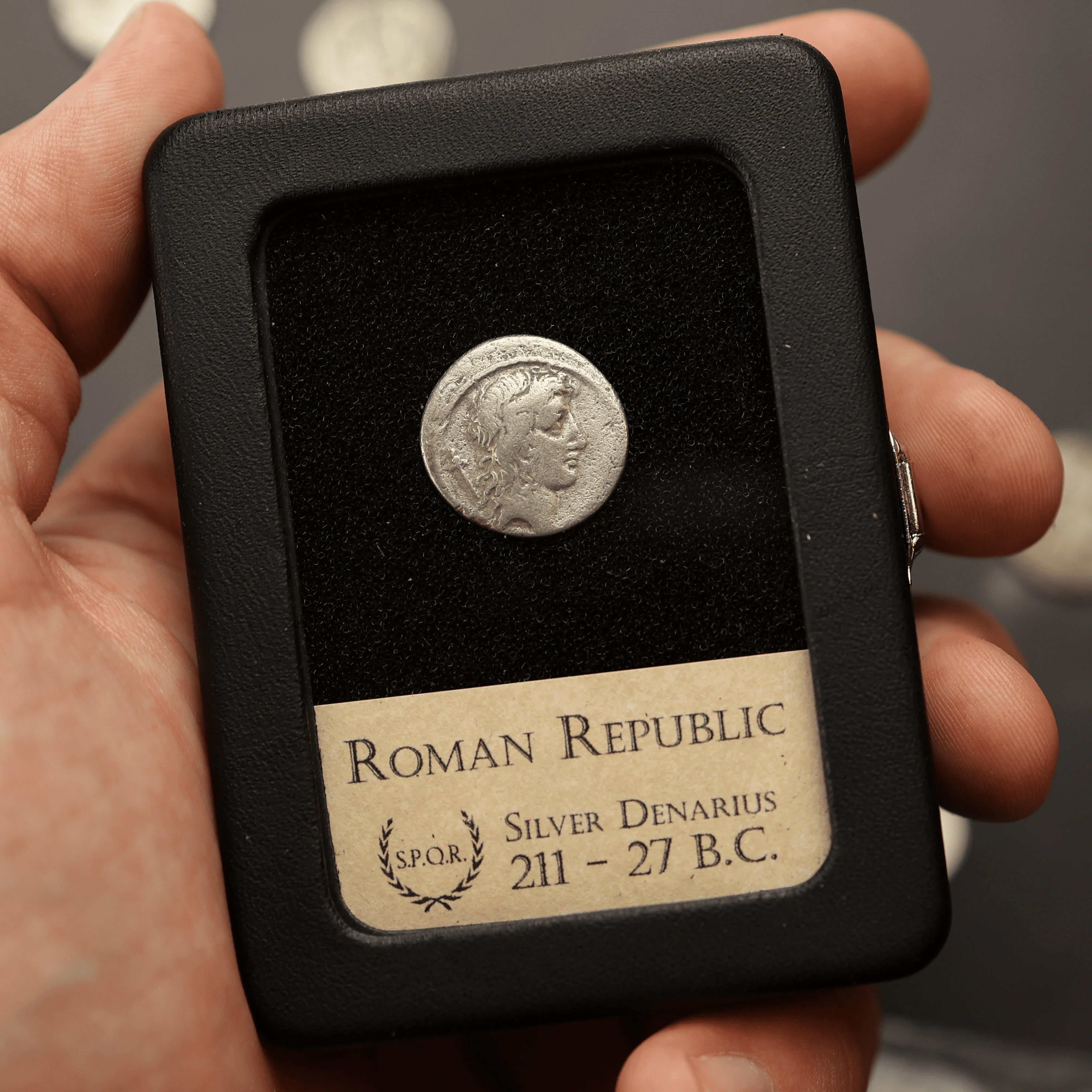 Roman Republic | Silver Denarius - Image 4
