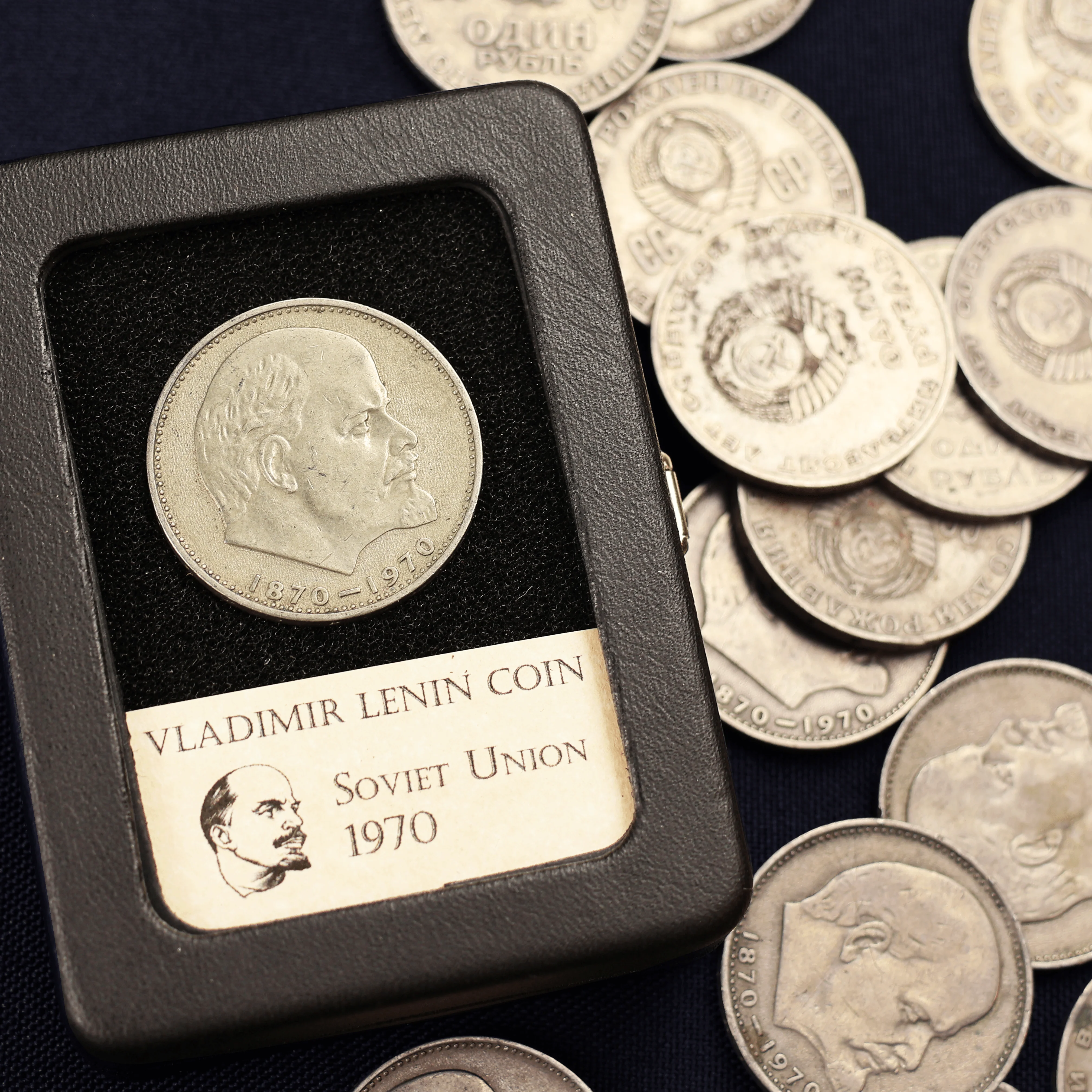 Soviet Coin - Vladimir Lenin Commemorative Coin - Image 6